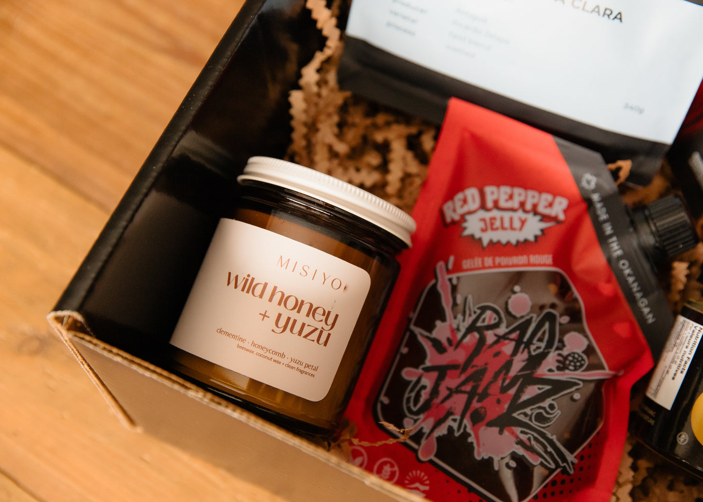 Curated Gift Box - B - Value of $100